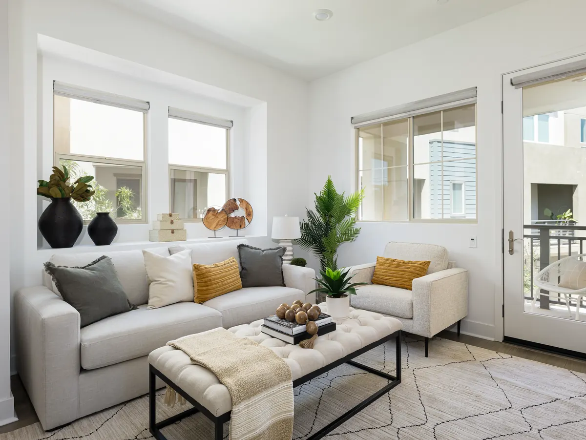 Furnished living room in Harbor Pointe at Ponte Vista