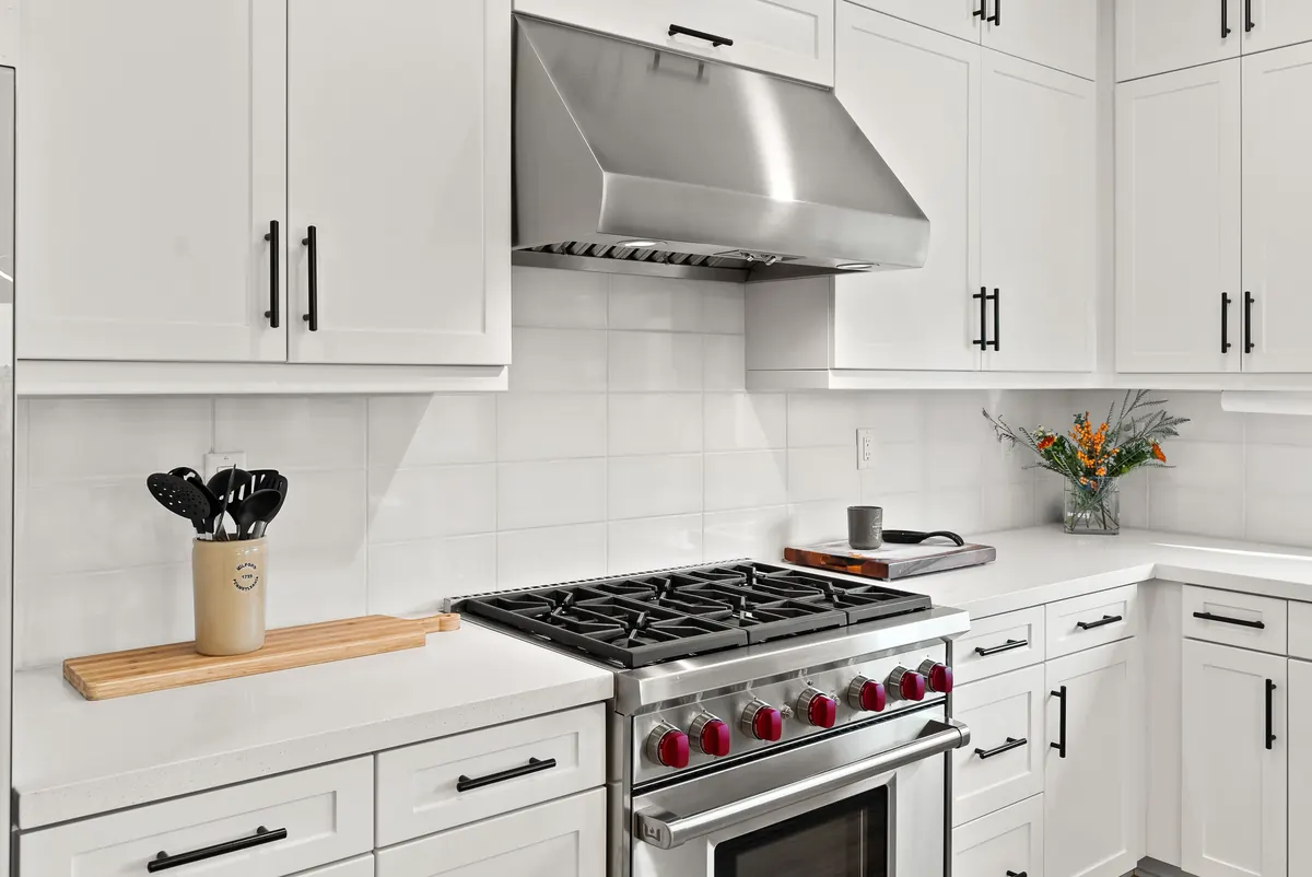 Kitchen in Westport at Ponte Vista